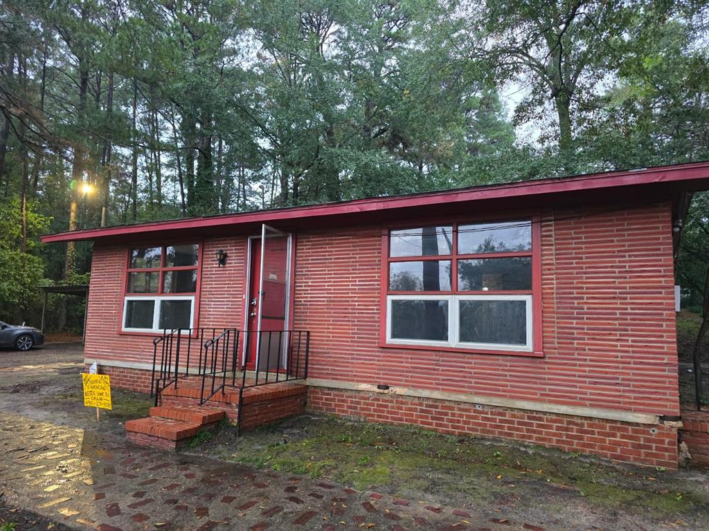 708 Walnut Street Property Photo