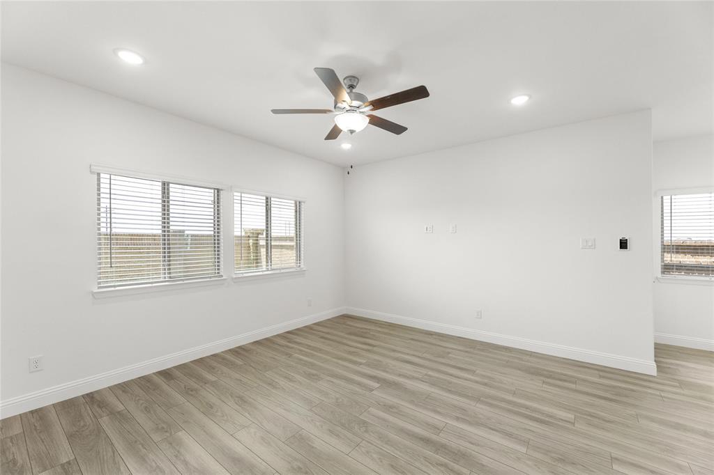 1040 Happy Holly Road Property Photo 9