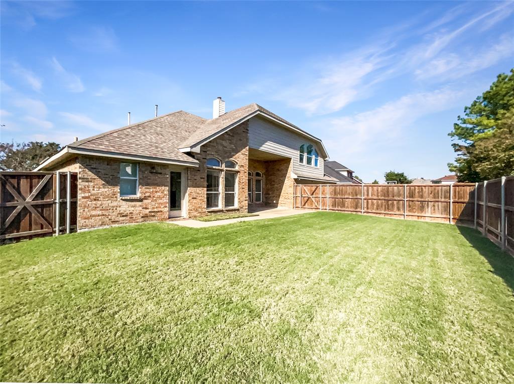 280 Brookwood Forest Drive Property Photo 8