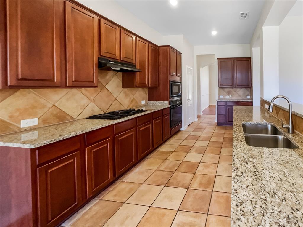 280 Brookwood Forest Drive Property Photo 16
