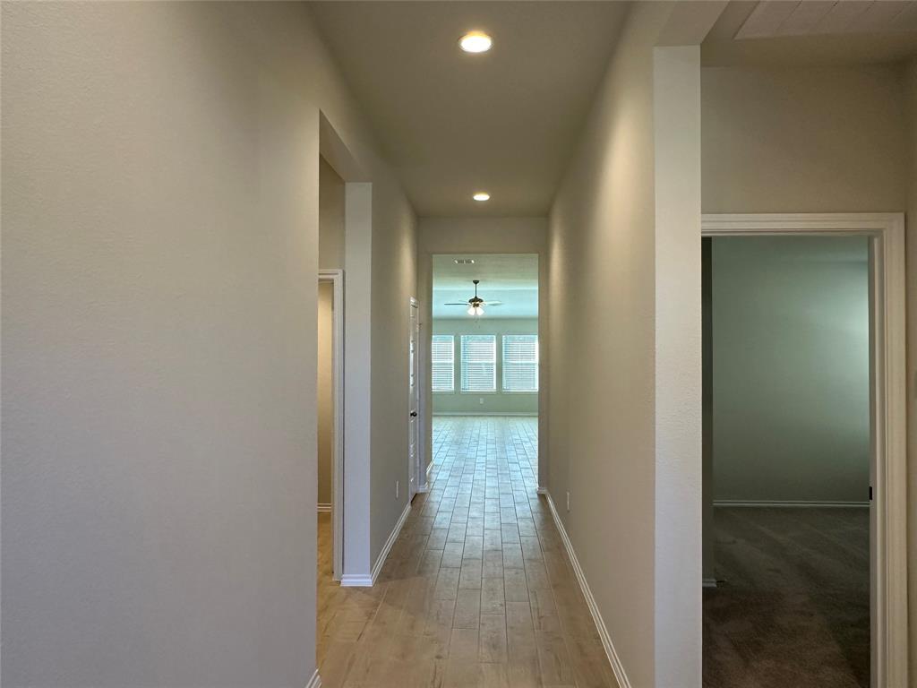 2009 Sesaro Drive Property Photo 3