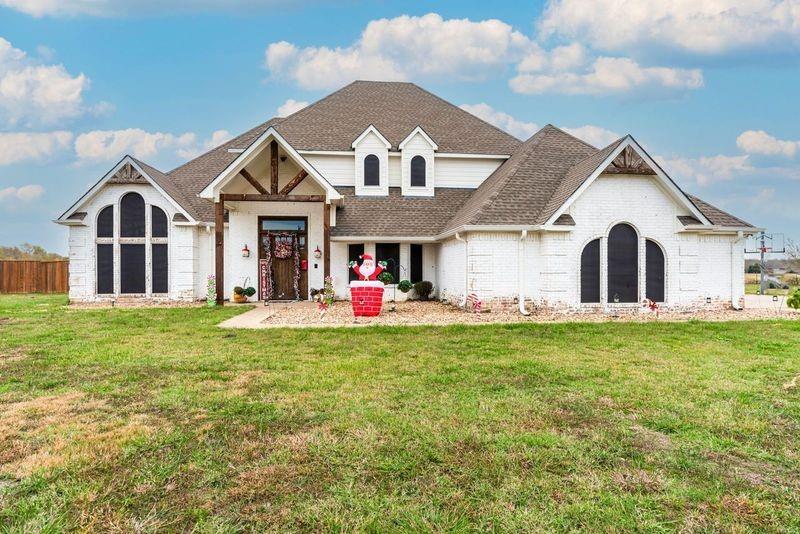 3122 Texas Highway 24 Property Photo