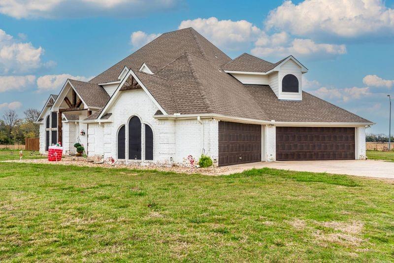 3122 Texas Highway 24 Property Photo 2