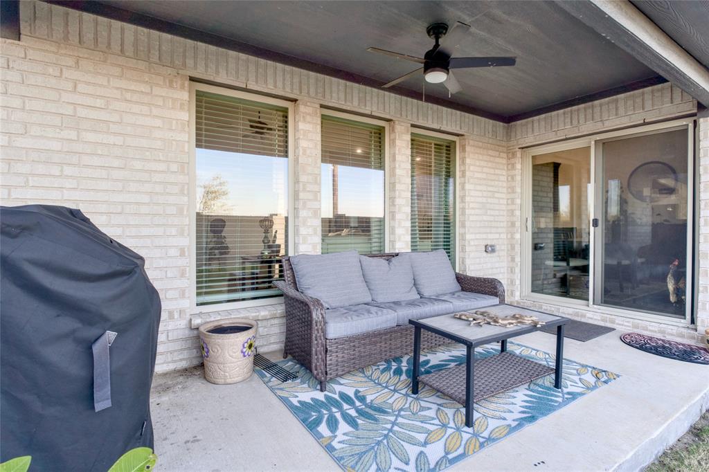 1927 Frediano Lane Property Photo 22