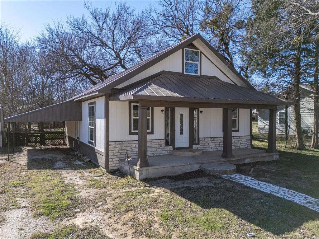 410 Elba Street Property Photo 1