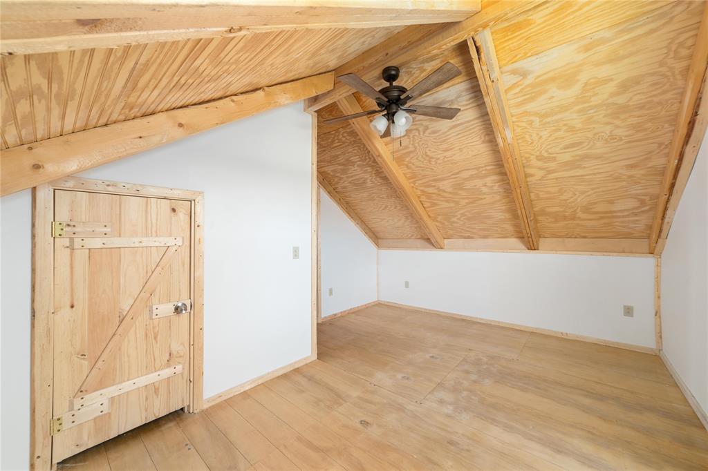 701 County Road 114 Property Photo 25