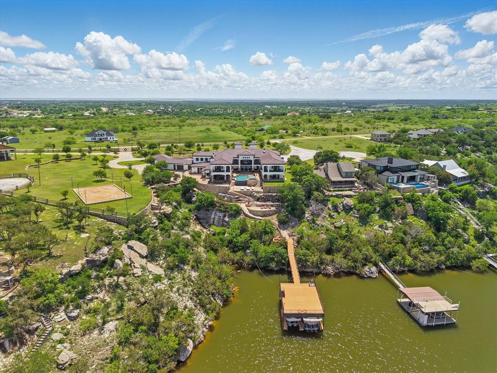 5101 Hells Gate Loop Property Photo 1