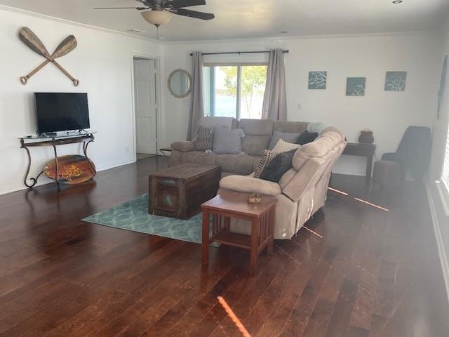625 County Road 237 Property Photo 13