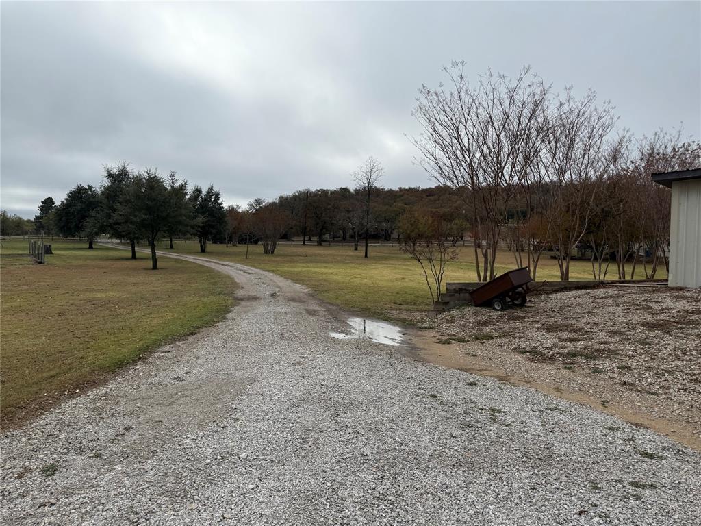 625 County Road 237 Property Photo 29