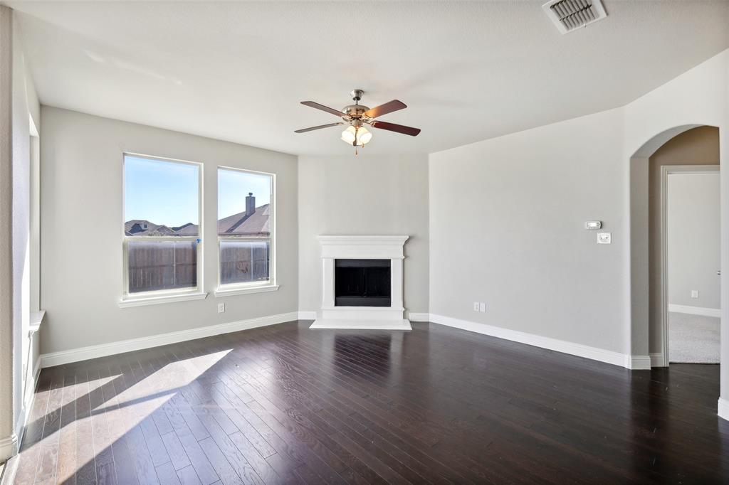 7353 Waterwell Trail Property Photo 3