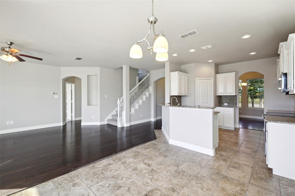 7353 Waterwell Trail Property Photo 14