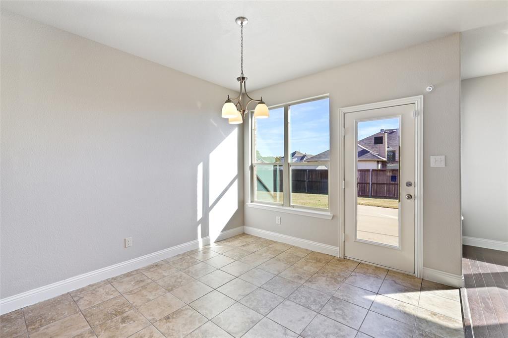 7353 Waterwell Trail Property Photo 21