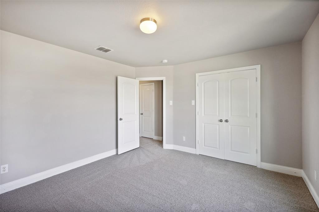 7353 Waterwell Trail Property Photo 28