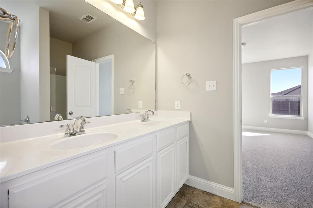 7353 Waterwell Trail Property Photo 35