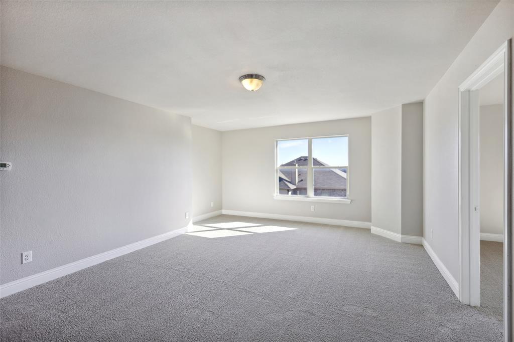 7353 Waterwell Trail Property Photo 37