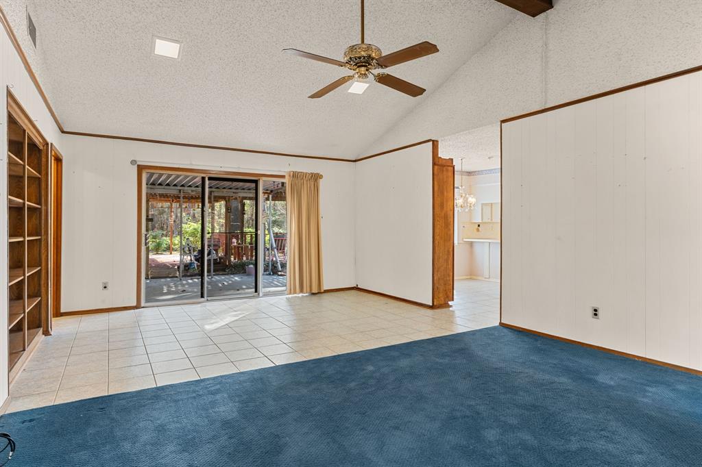 17051 Amy Lane Property Photo 9
