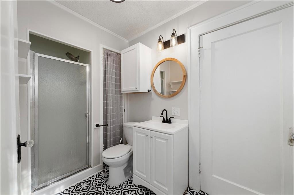 1809 Avenue C Property Photo 13