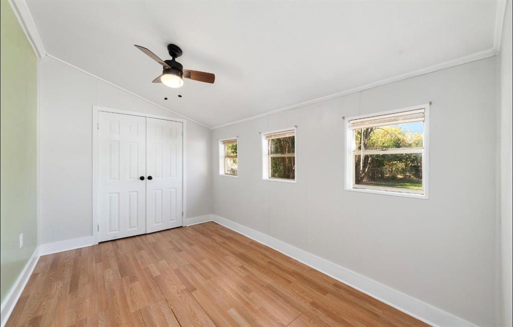 1809 Avenue C Property Photo 14