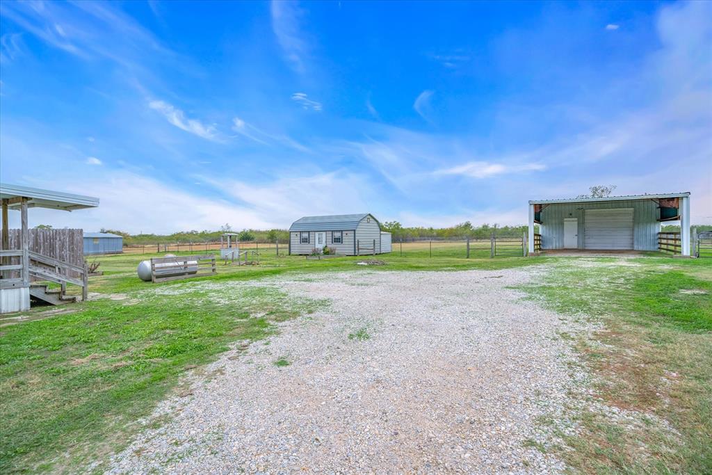 15693 State Highway 205 Property Photo 3