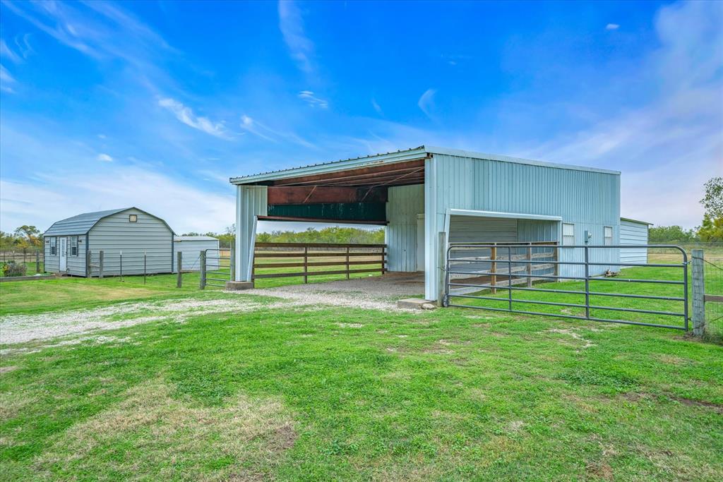 15693 State Highway 205 Property Photo 7