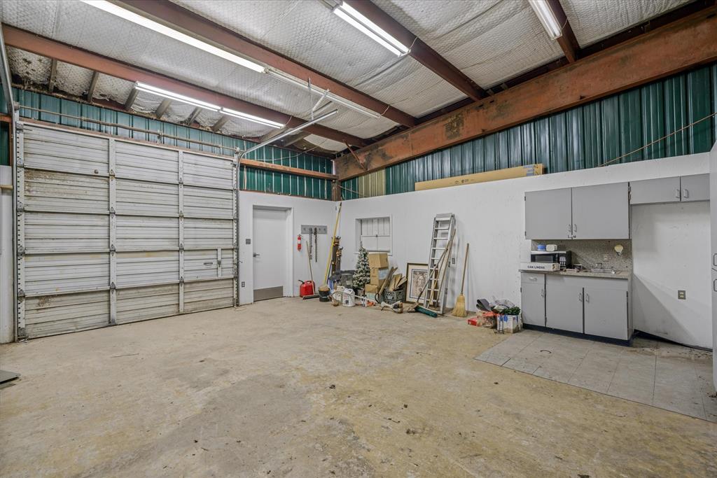 15693 State Highway 205 Property Photo 8