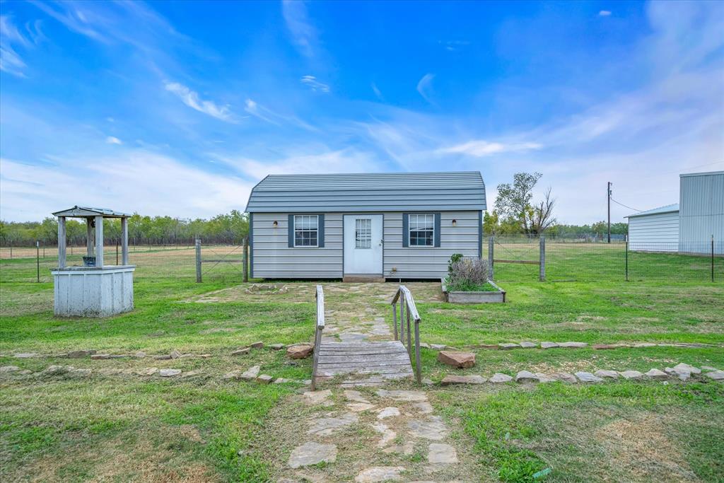 15693 State Highway 205 Property Photo 10