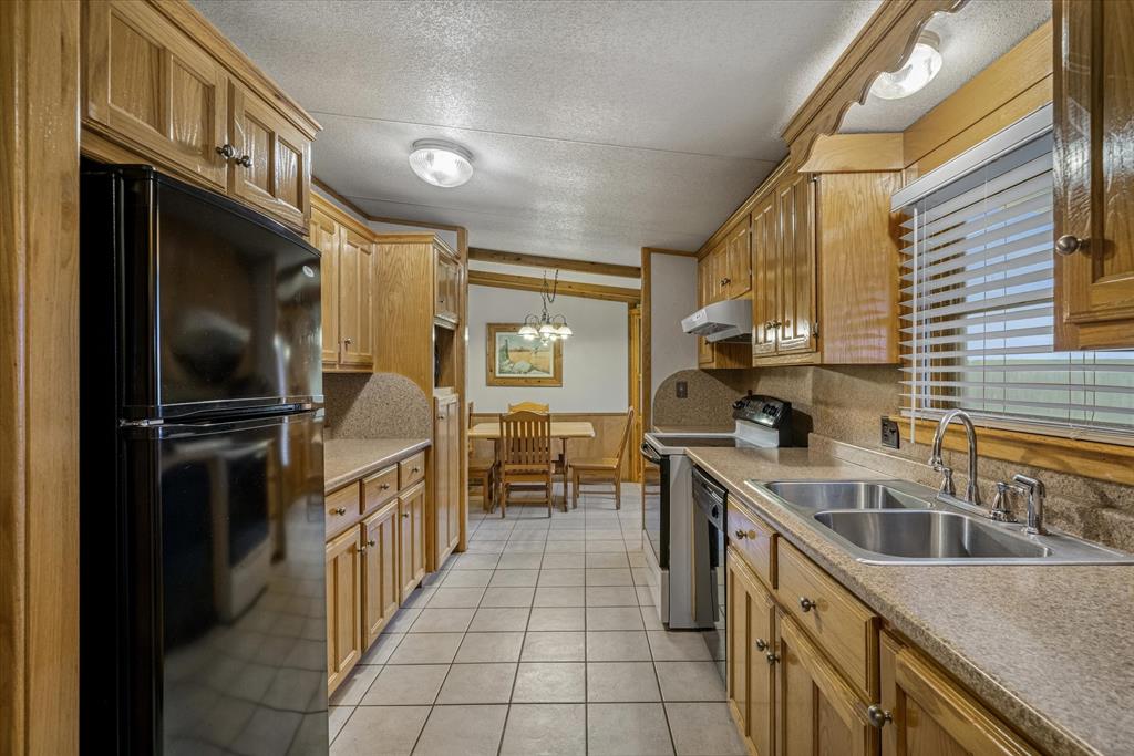 15693 State Highway 205 Property Photo 25