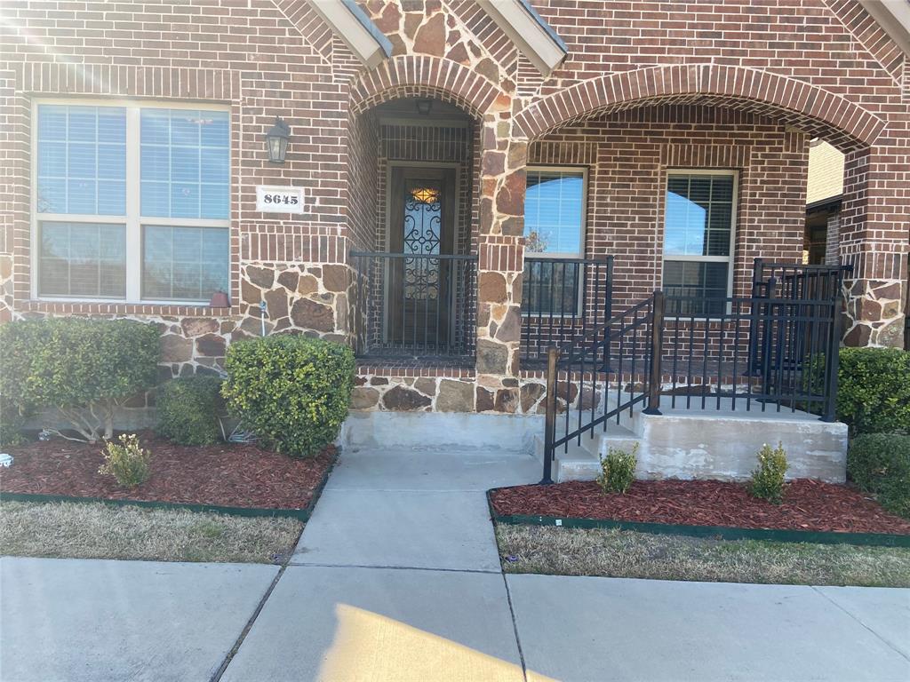 8645 Ludlow Drive Property Photo