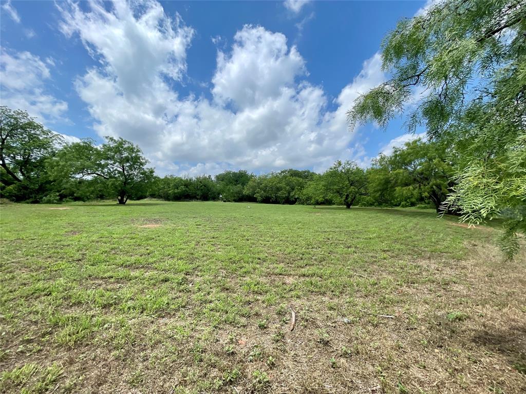 3632 Russell Avenue Property Photo 2