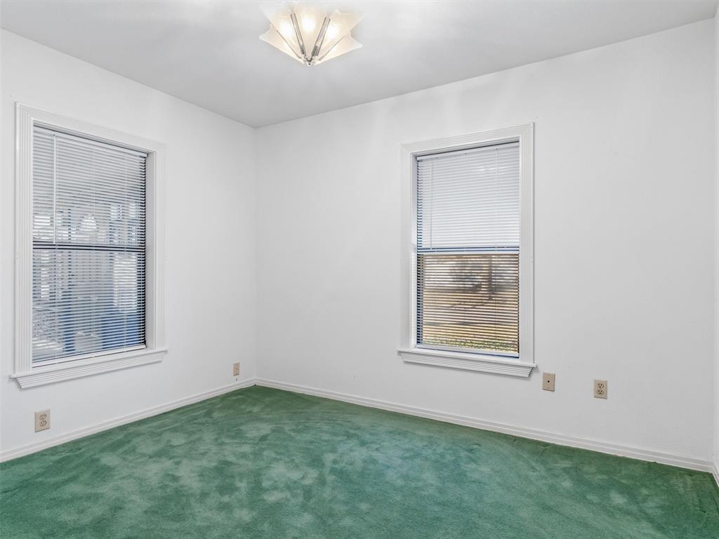 201 S Beech Street Property Photo 19