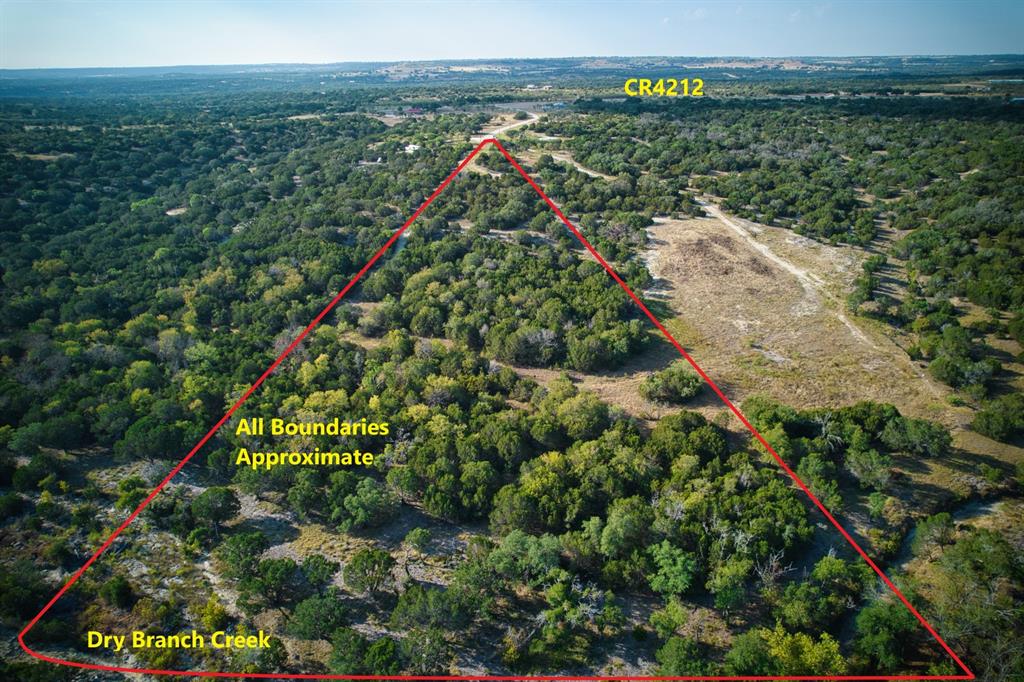 5255 Private Road 42125 Property Photo