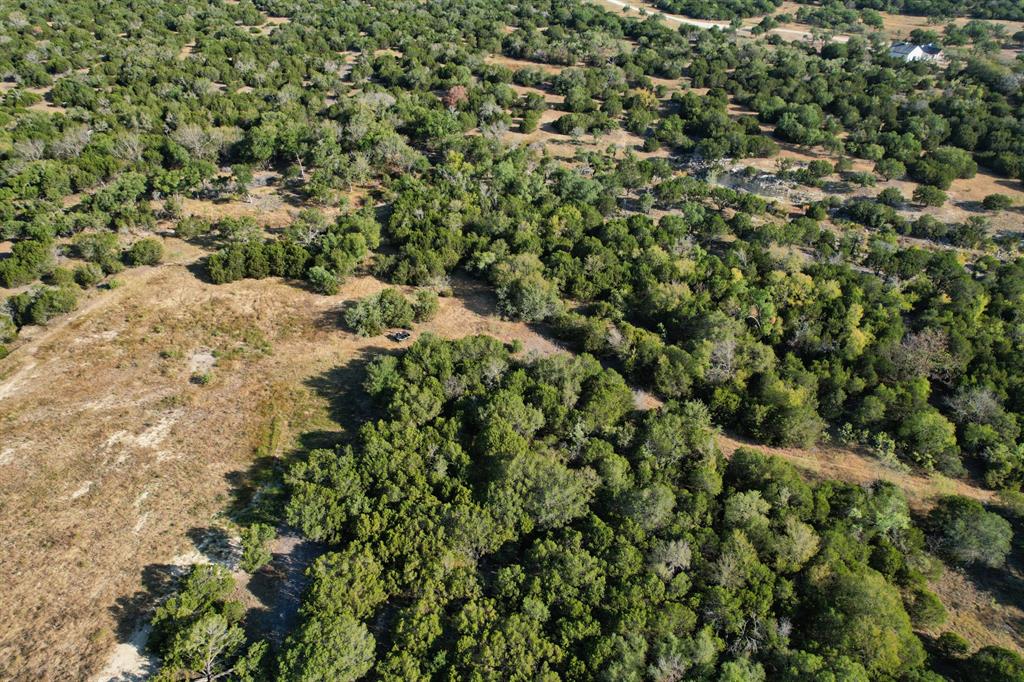 5255 Private Road 42125 Property Photo 8