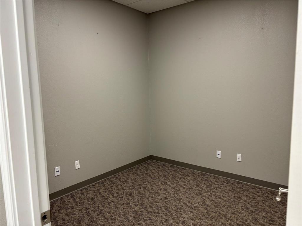 388 Sw Johnson Avenue Property Photo 5