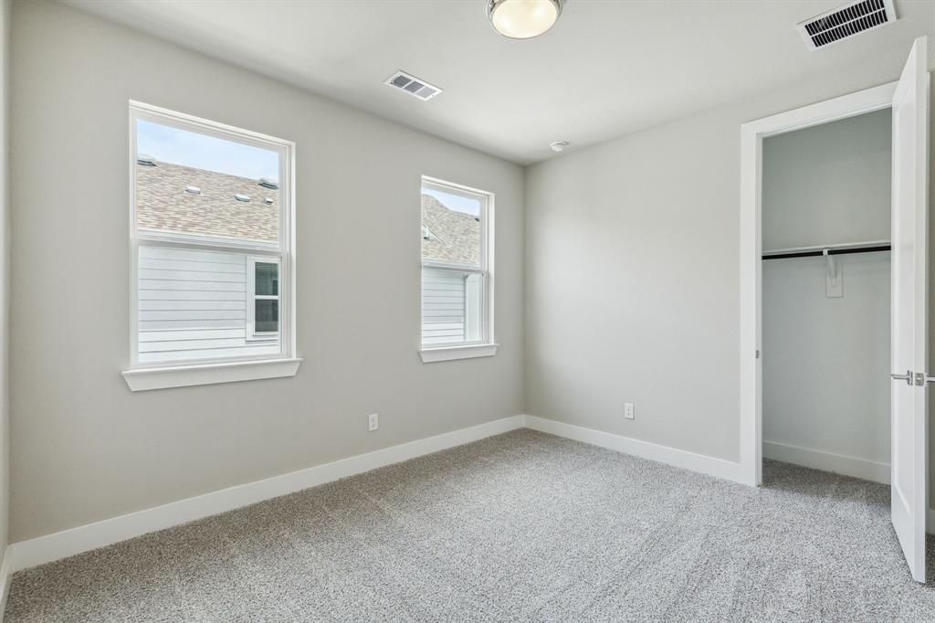 2544 Carolwood Lane Property Photo 15