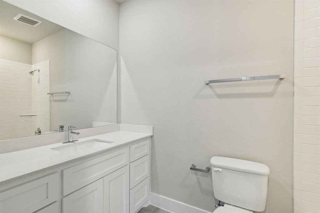 2544 Carolwood Lane Property Photo 17