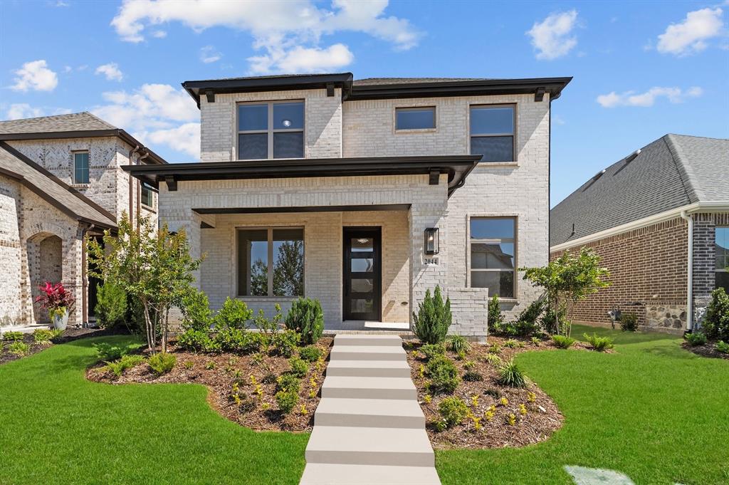 2044 Cuellar Way Property Photo 1