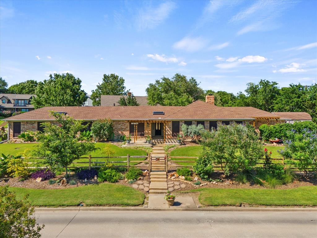 1200 Bayshore Drive Property Photo 1
