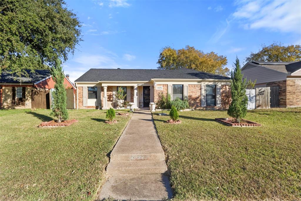 10227 Oak Gate Lane Property Photo