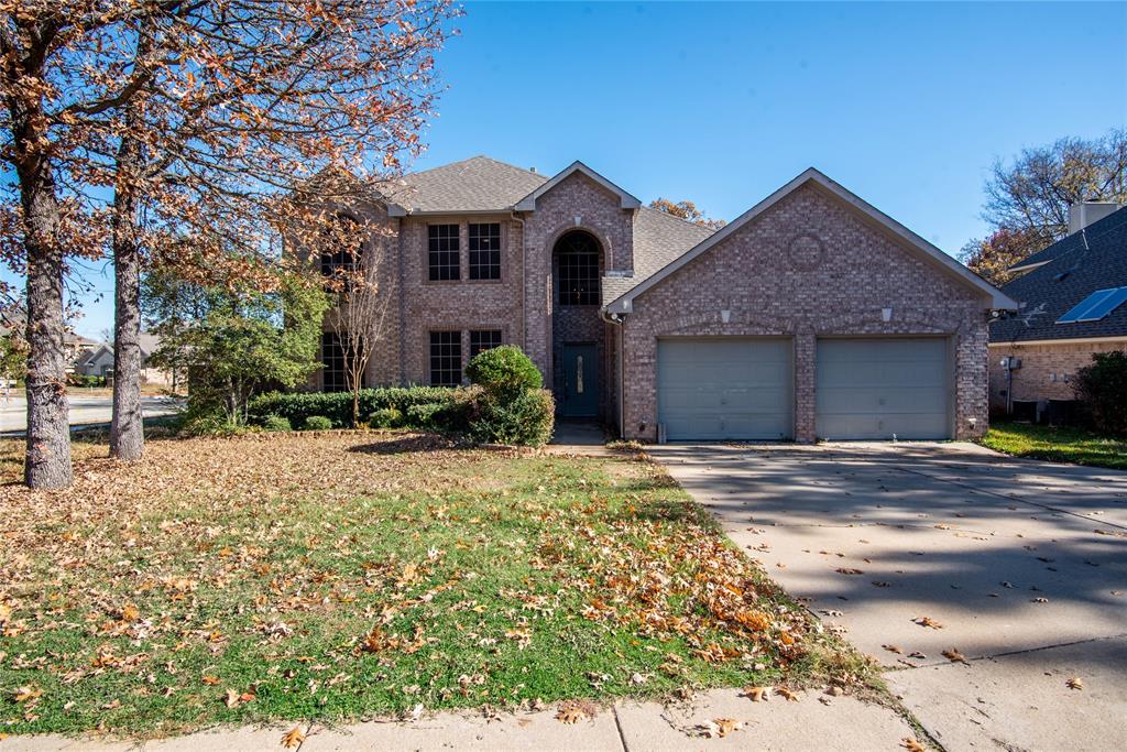 7301 Heritage Oaks Court Property Photo 1