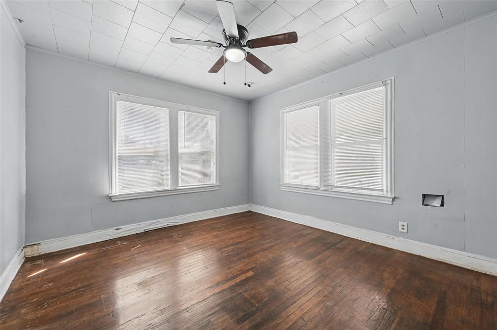 2813 E Rosedale Street Property Photo 9