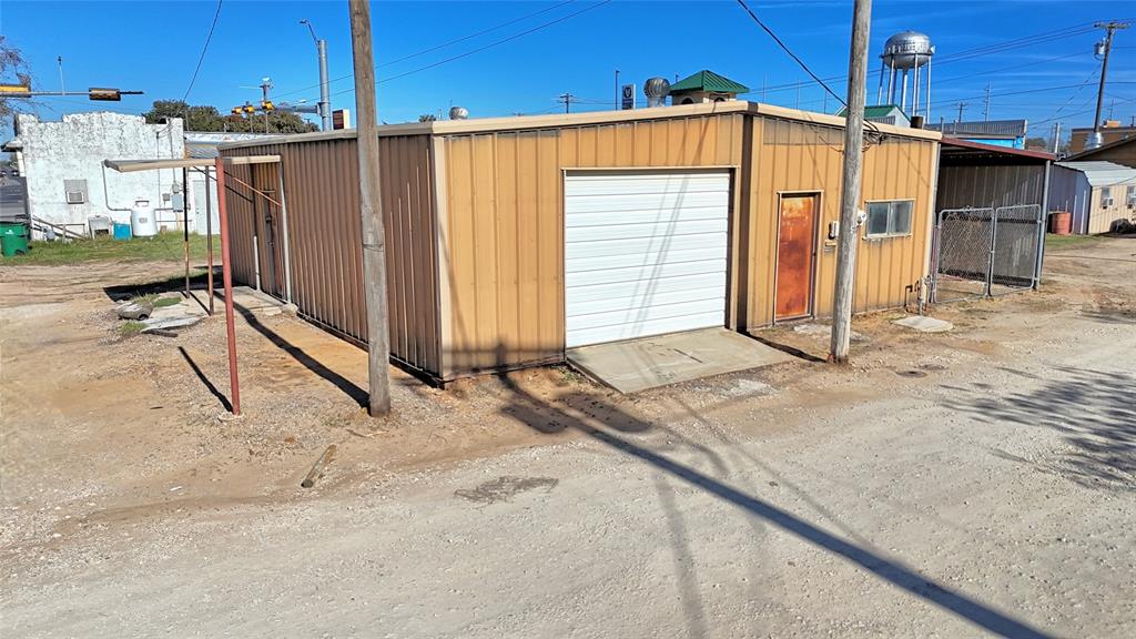 105 W Highway 82 Property Photo 17