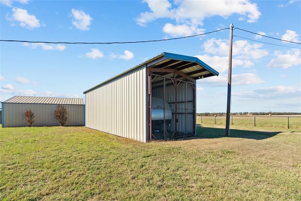 7101 A County Road 1230 Property Photo 3