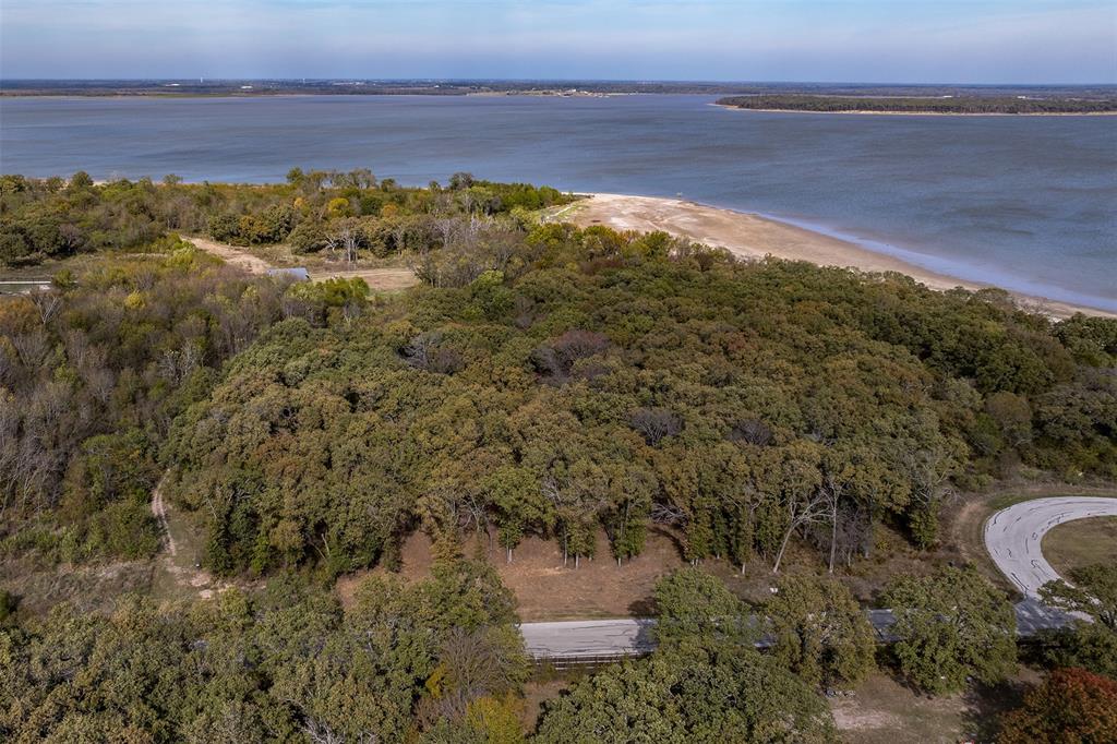 8375 Southern Shore Court Property Photo 15