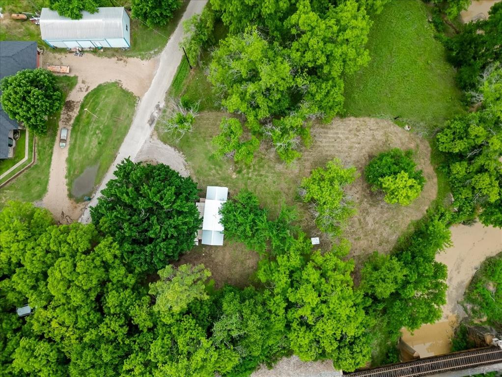 384 Petty Road Property Photo
