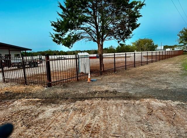 809 State Highway 31 Property Photo 12