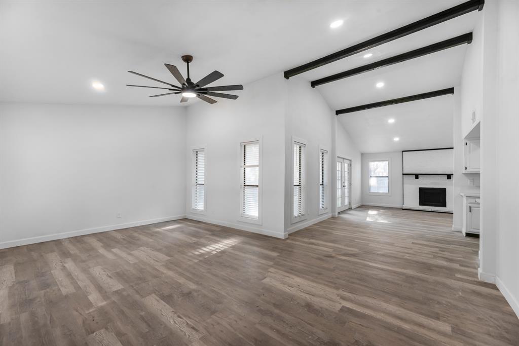 5705 Bentley Drive Property Photo