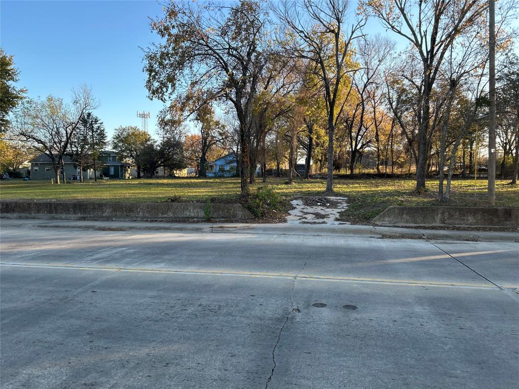 138 Pine Bluff Street Property Photo 1