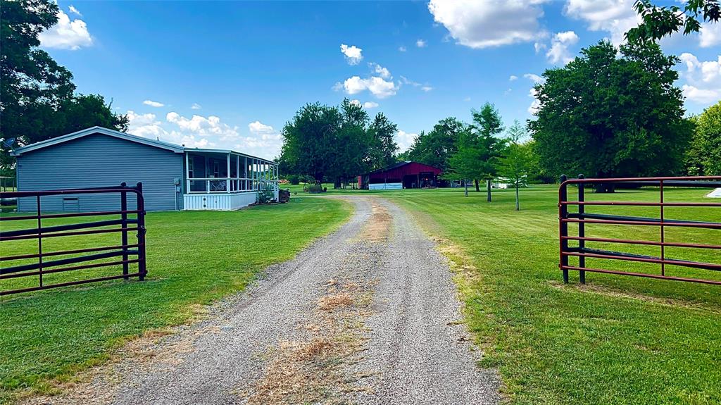1380 Fm-499 Property Photo
