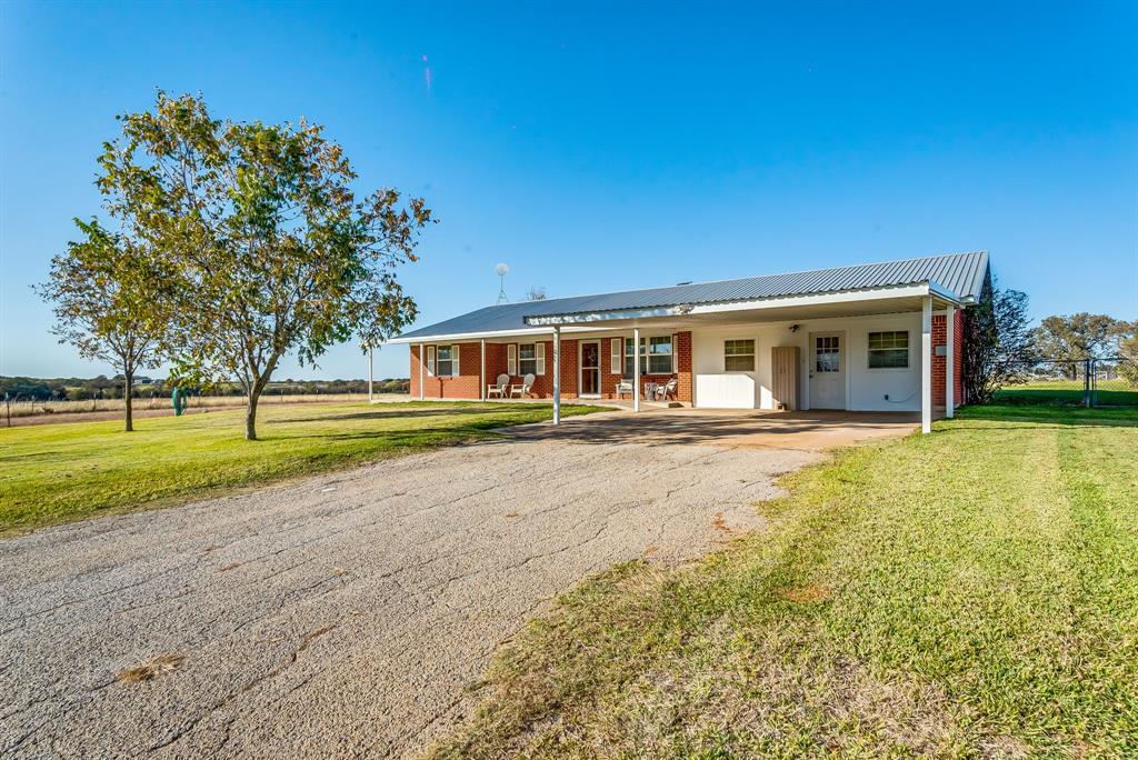 1000 County Road 471 Property Photo 5