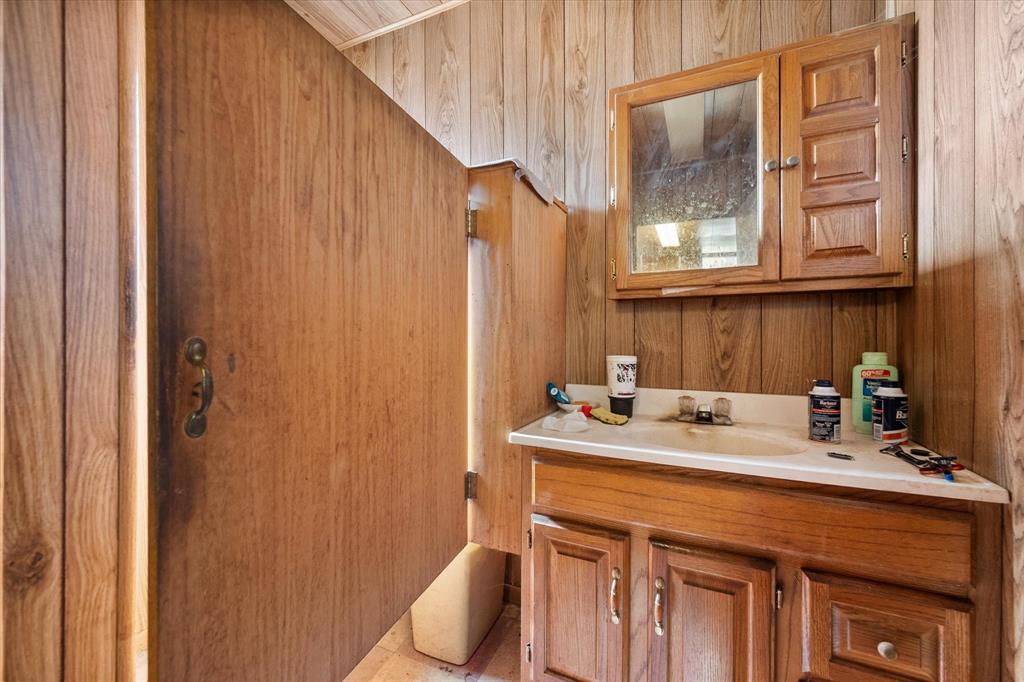 1003 S Kaufman Street Property Photo 21